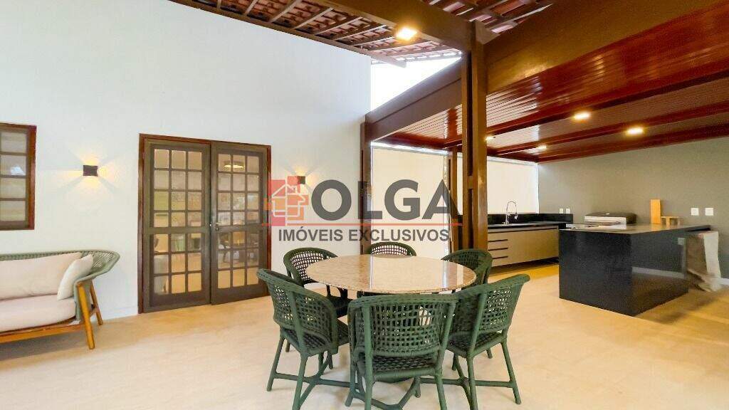 Casa à venda no bairro Santana: 