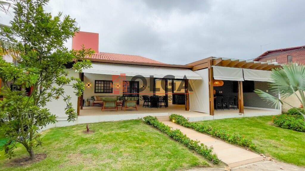 Casa à venda no bairro Santana: 
