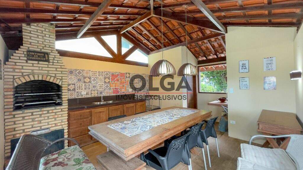 Casa à venda no bairro Cruzeiro: 