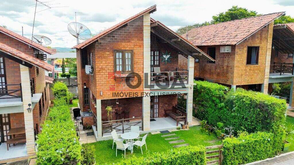 Casa à venda no bairro Santana: 