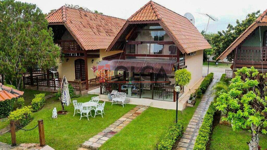 Casa à venda no bairro Santana: 