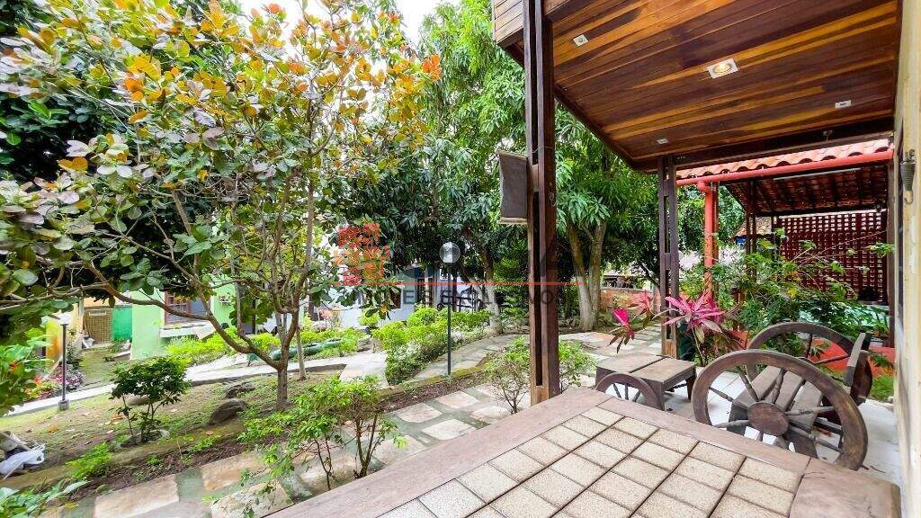 Casa à venda no bairro Santana: 