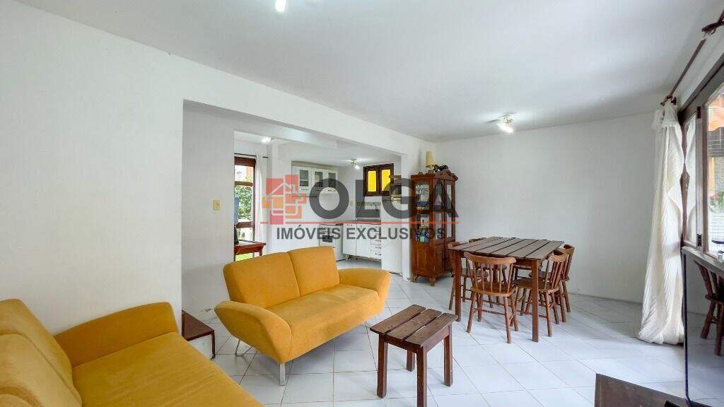 Casa à venda no bairro Santana: 