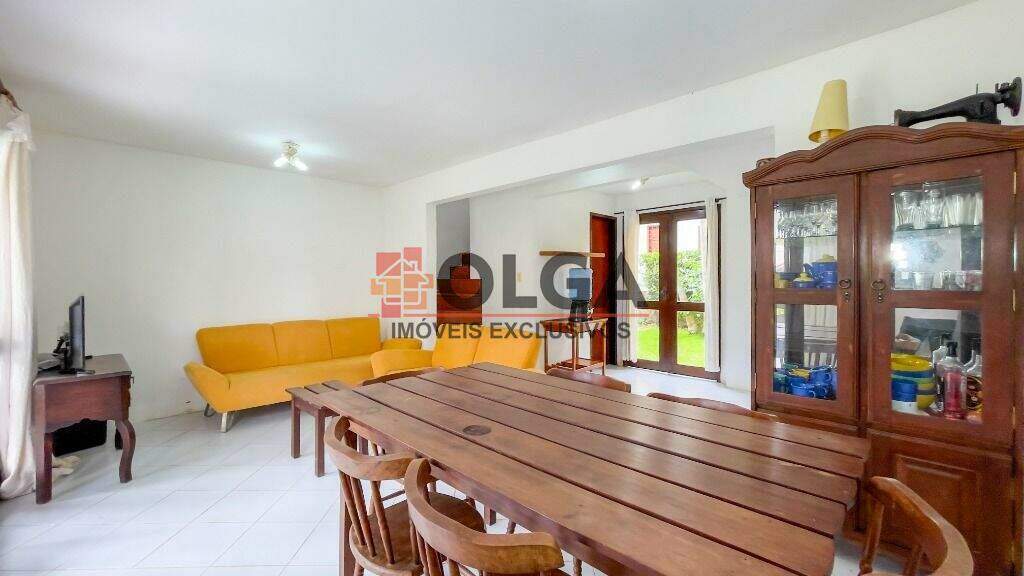 Casa à venda no bairro Santana: 