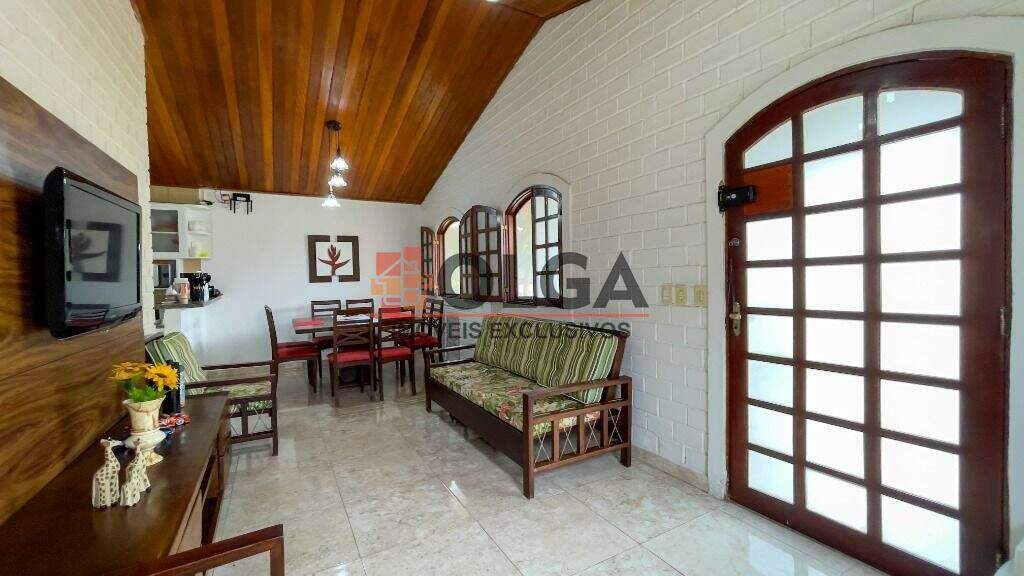 Casa à venda no bairro Santana: 