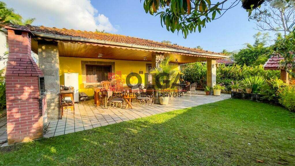 Casa à venda no bairro Porta Florada: 