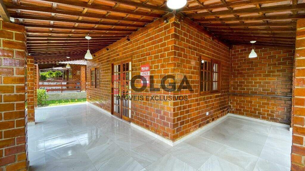 Casa à venda no bairro Santana: 