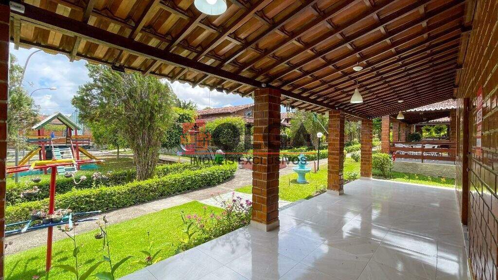 Casa à venda no bairro Santana: 