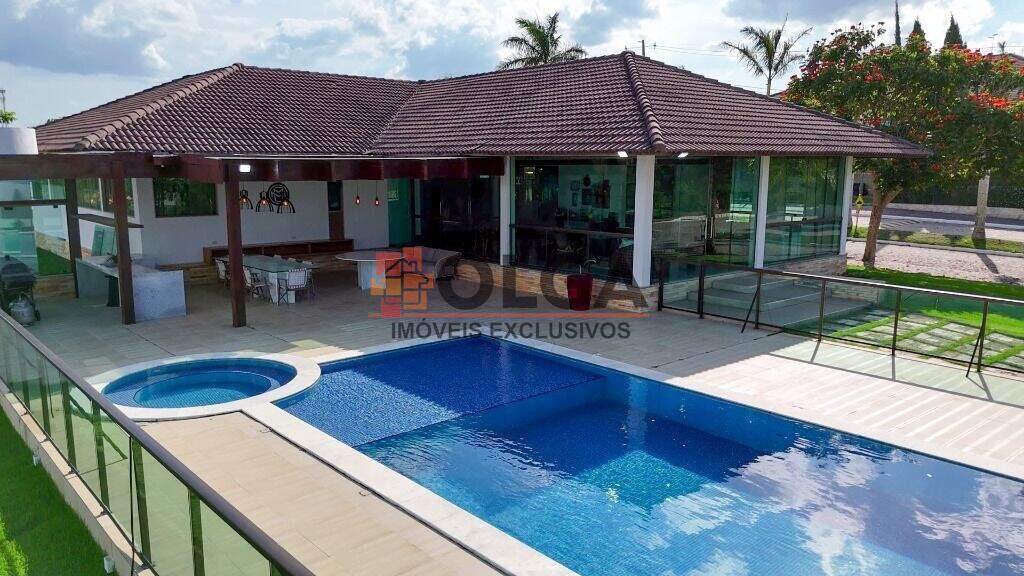 Casa à venda no bairro Santana: 