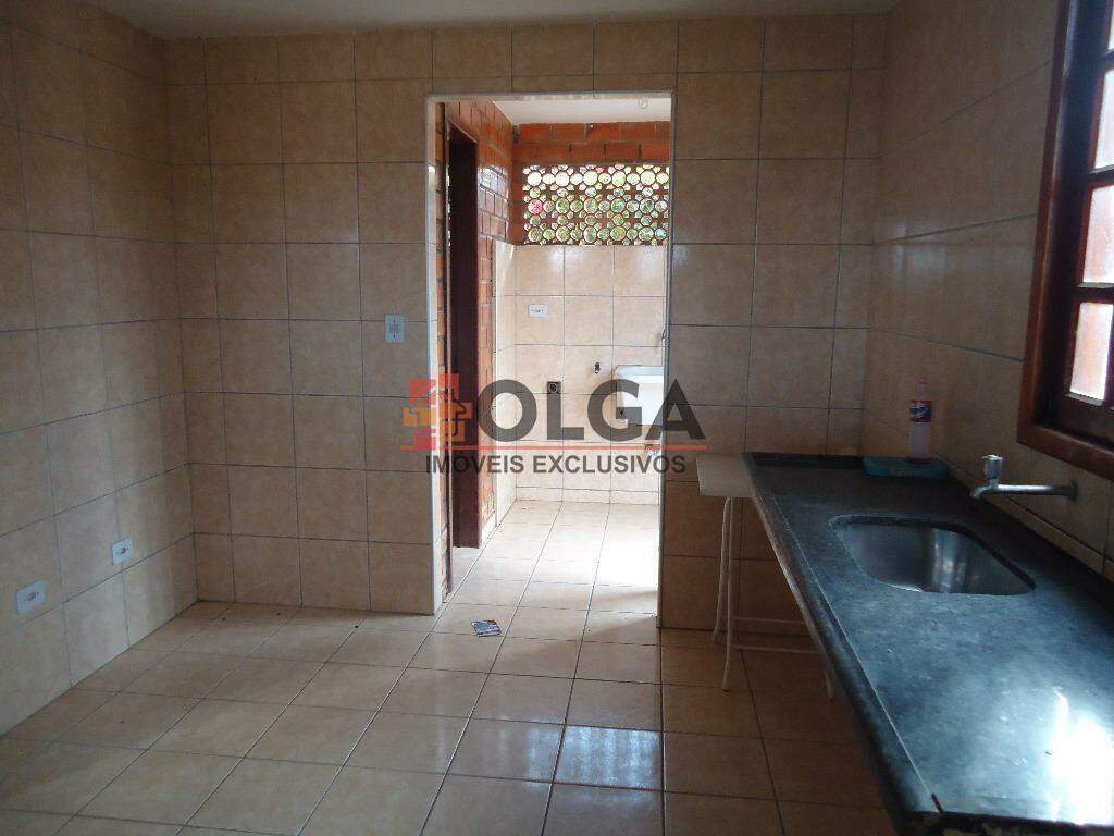 Casa à venda no bairro Santana: 