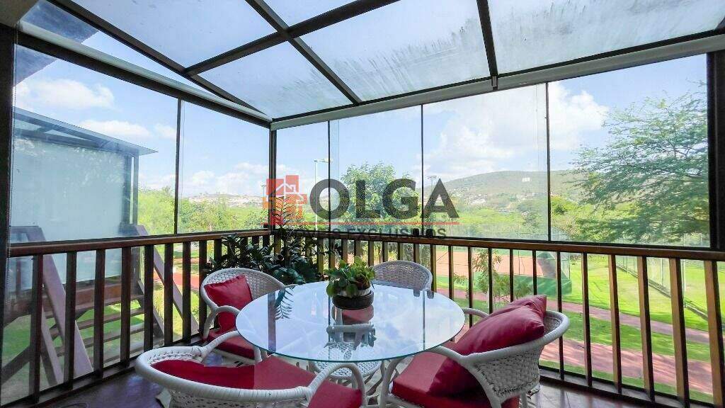Flat à venda no bairro Santa Luzia: 