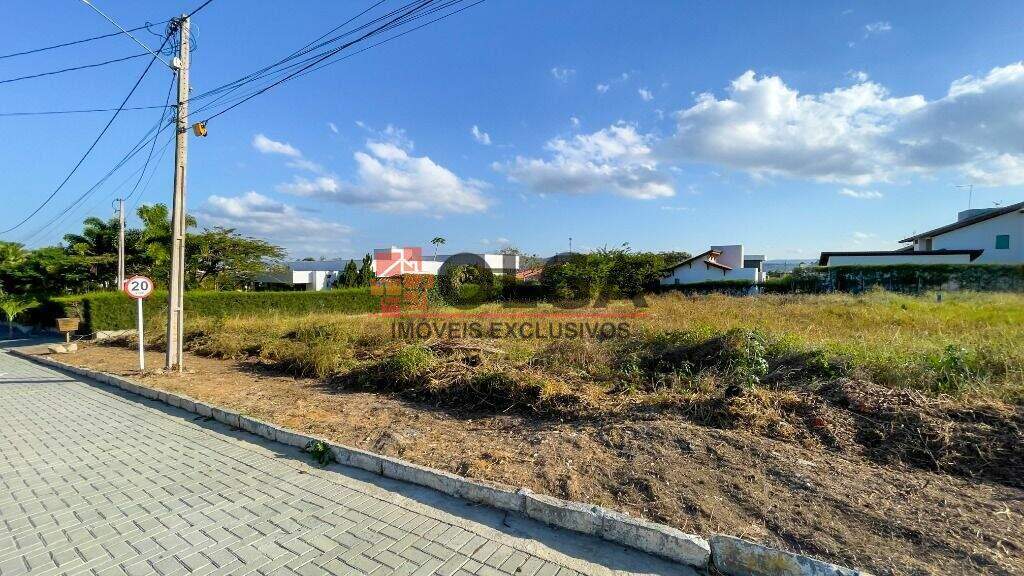 Terreno à venda no bairro Santana: 