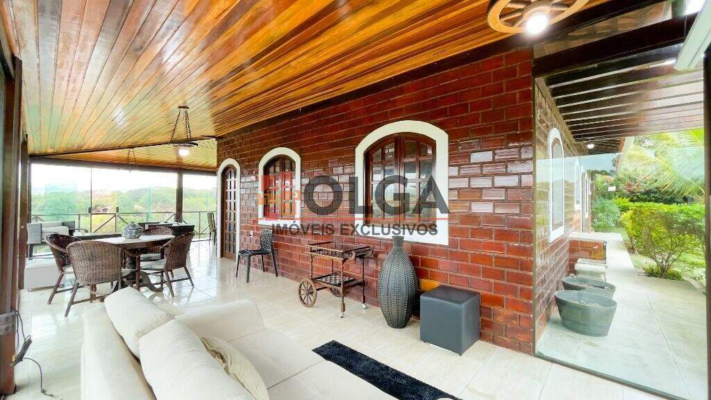 Casa à venda no bairro Vale do Ipojuca: 