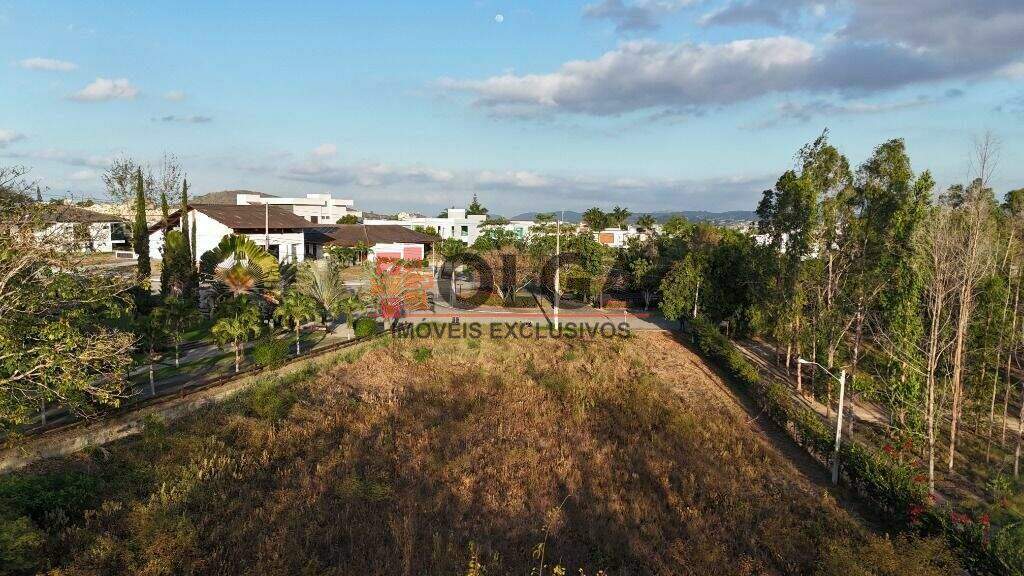 Terreno à venda no bairro Santana: 