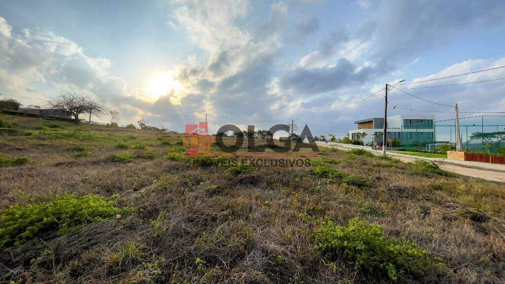 Terreno à venda no bairro Santana: 