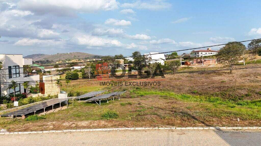 Terreno à venda no bairro Santana: 