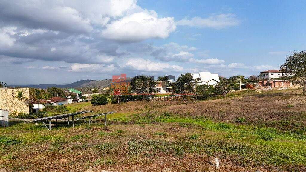Terreno à venda no bairro Santana: 