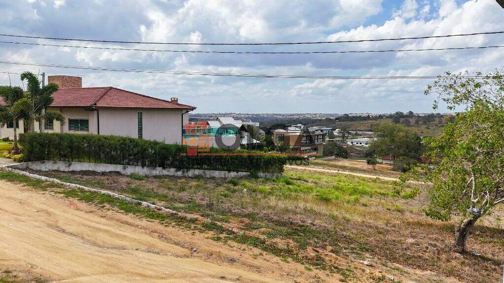 Terreno à venda no bairro Santana: 