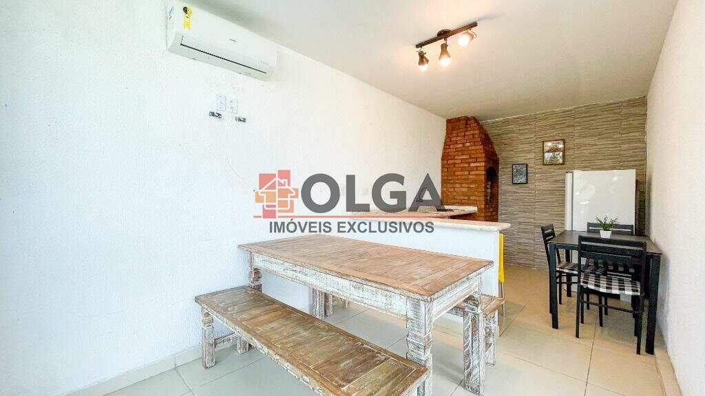 Casa à venda no bairro Novo Gravatá: 