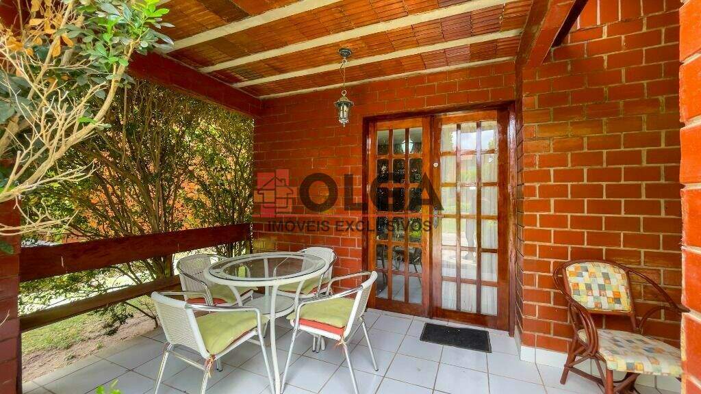 Casa à venda no bairro Santana: 