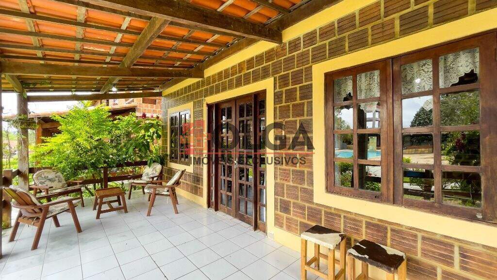 Casa à venda no bairro Santana: 