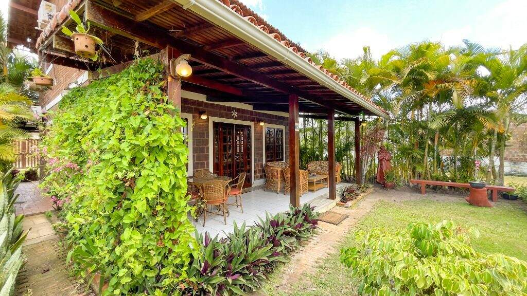 Casa à venda no bairro Santana: 