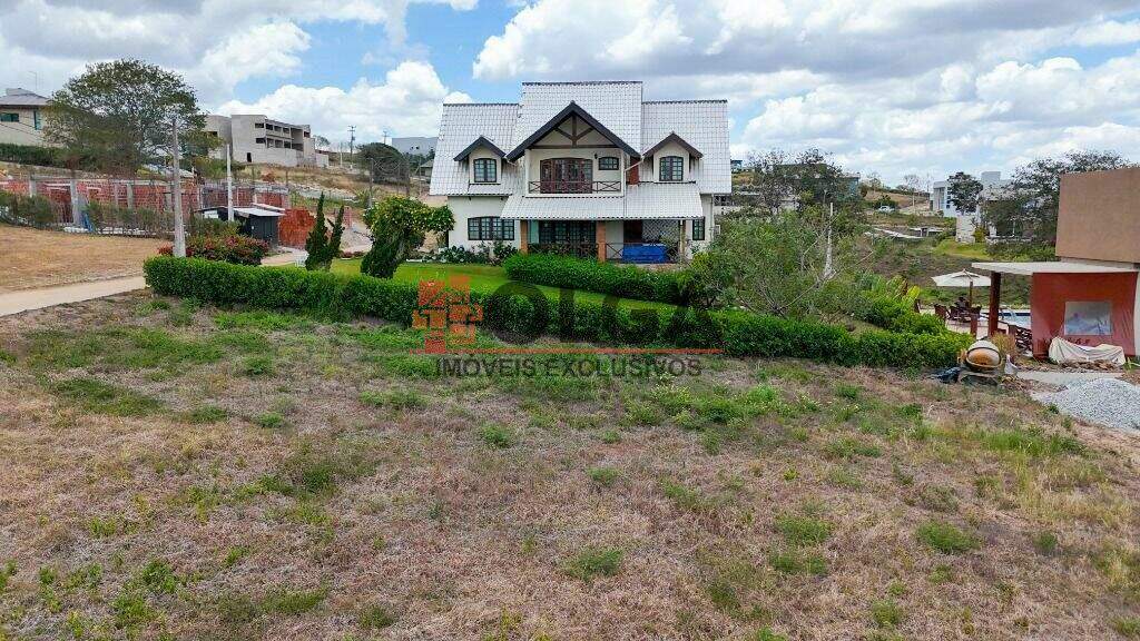 Terreno à venda no bairro Santana: 