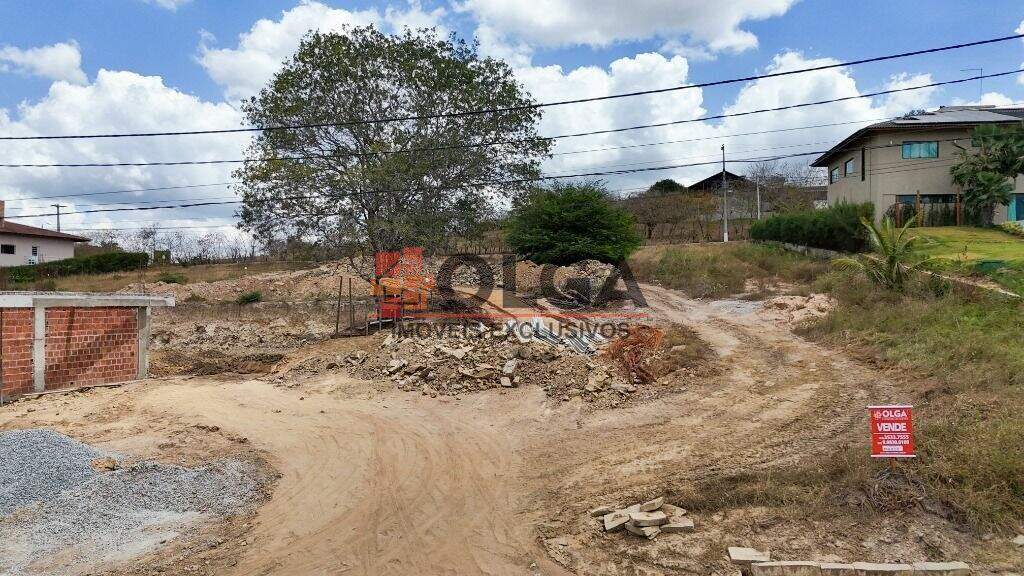 Terreno à venda no bairro Santana: 
