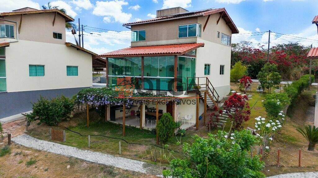 Casa à venda no bairro Chã-grande: 