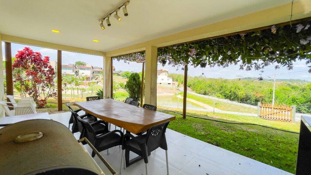 Casa à venda no bairro Chã-grande: 