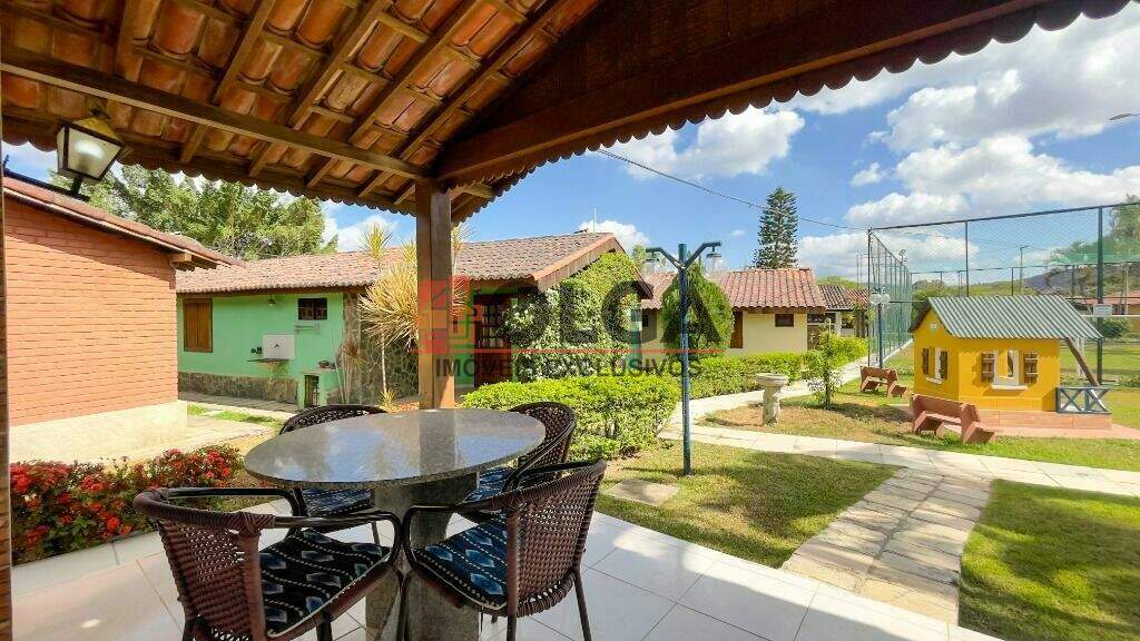 Casa à venda no bairro Santana: 
