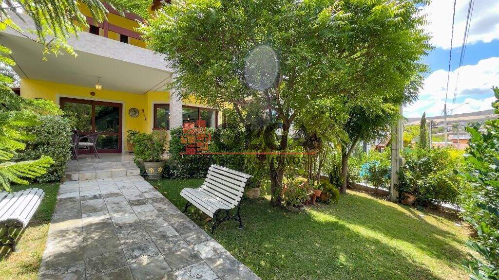 Casa à venda no bairro São José: 