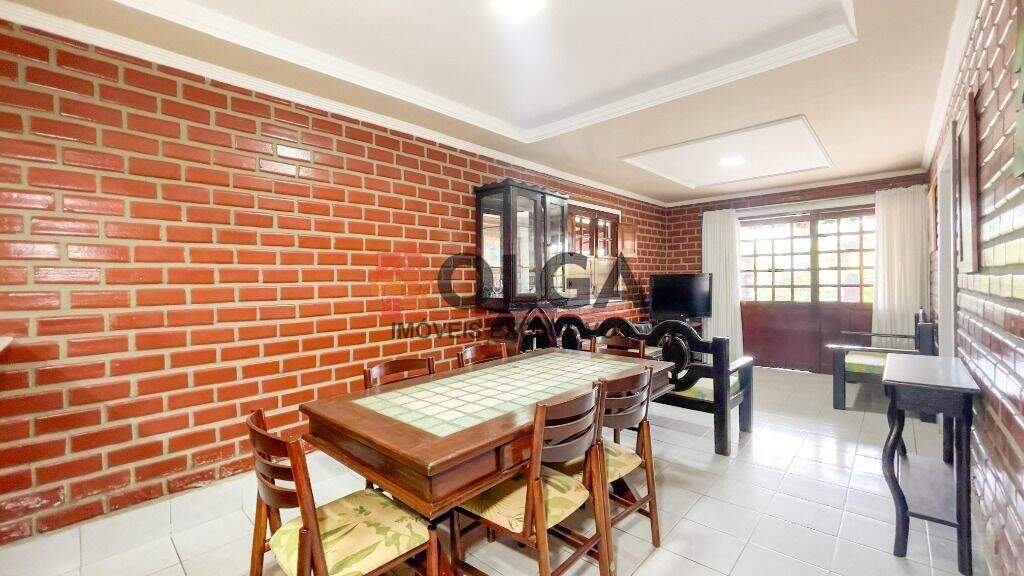 Casa à venda no bairro Santana: 