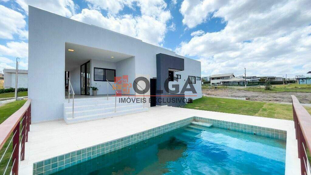 Casa à venda no bairro Santana: 