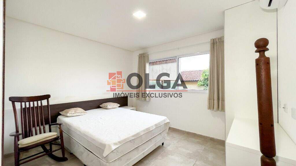 Casa à venda no bairro Alpes Suiços: 