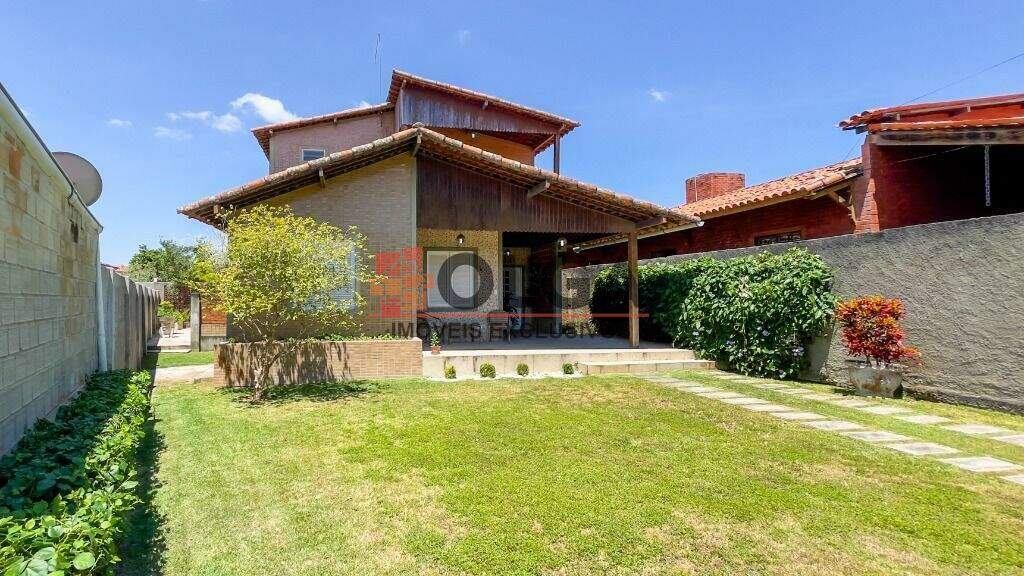 Casa à venda no bairro Santo Antônio: 