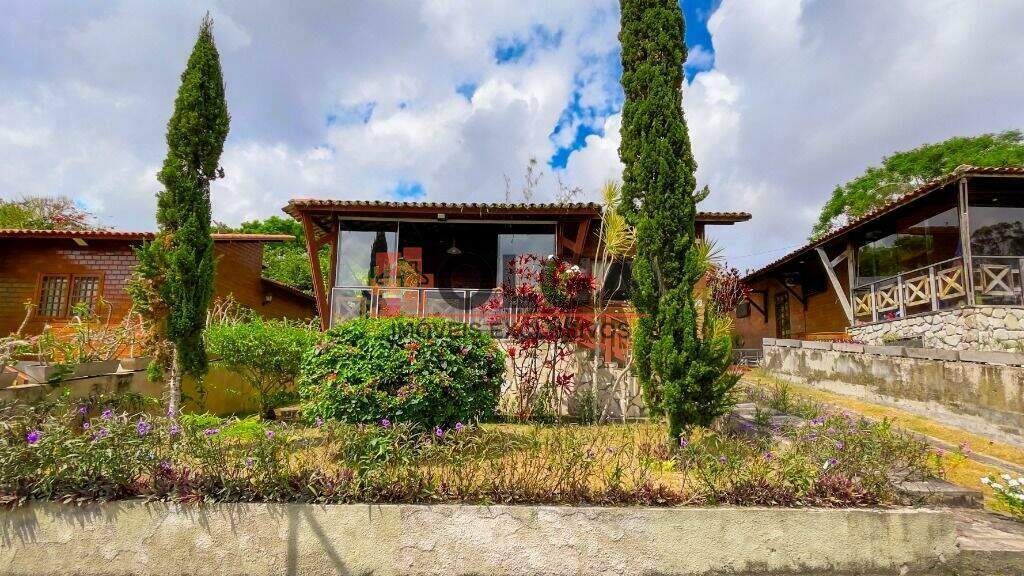 Casa à venda no bairro Porta Florada: 