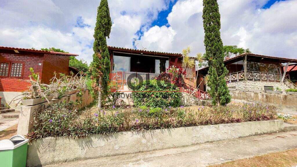 Casa à venda no bairro Porta Florada: 