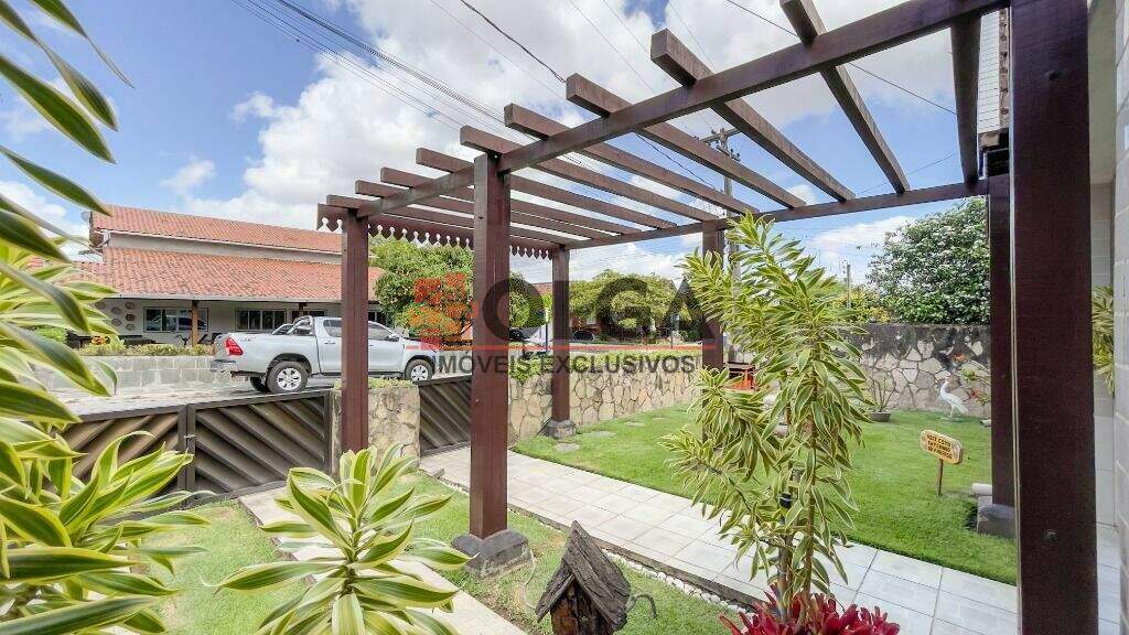 Casa à venda no bairro Alpes Suiços: 