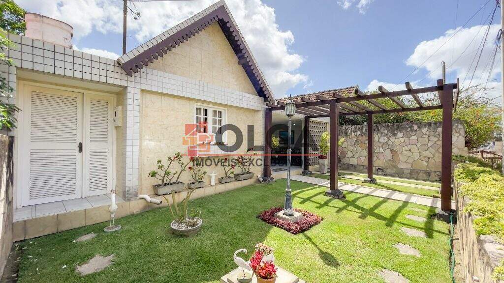 Casa à venda no bairro Alpes Suiços: 