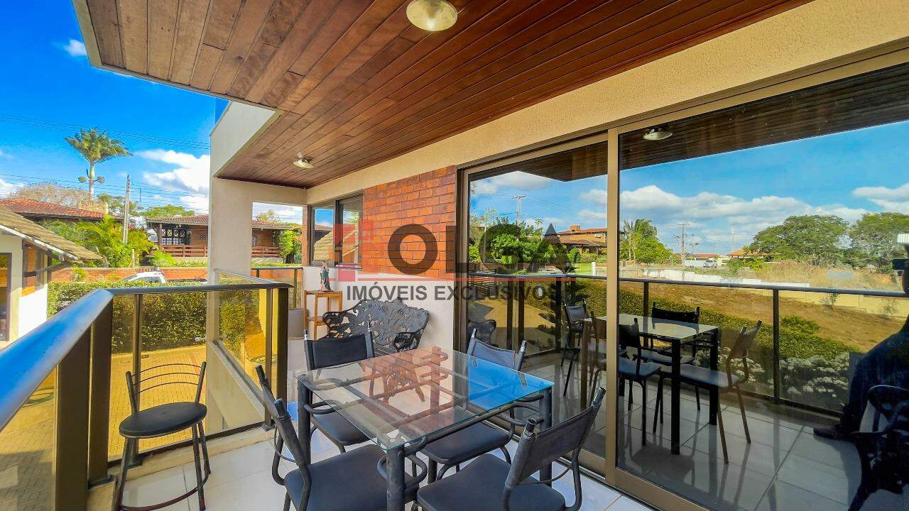 Apartamento à venda no bairro Campos Do Jordão: 