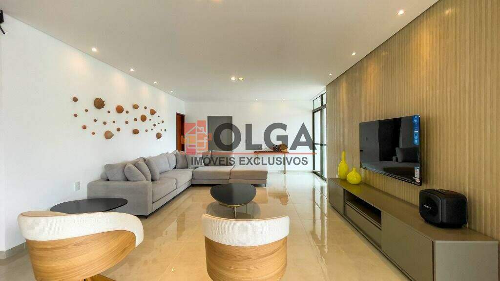 Casa à venda no bairro Centro: 