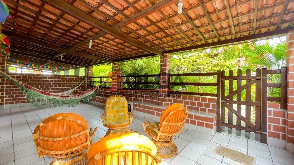 Casa à venda no bairro Santana: 