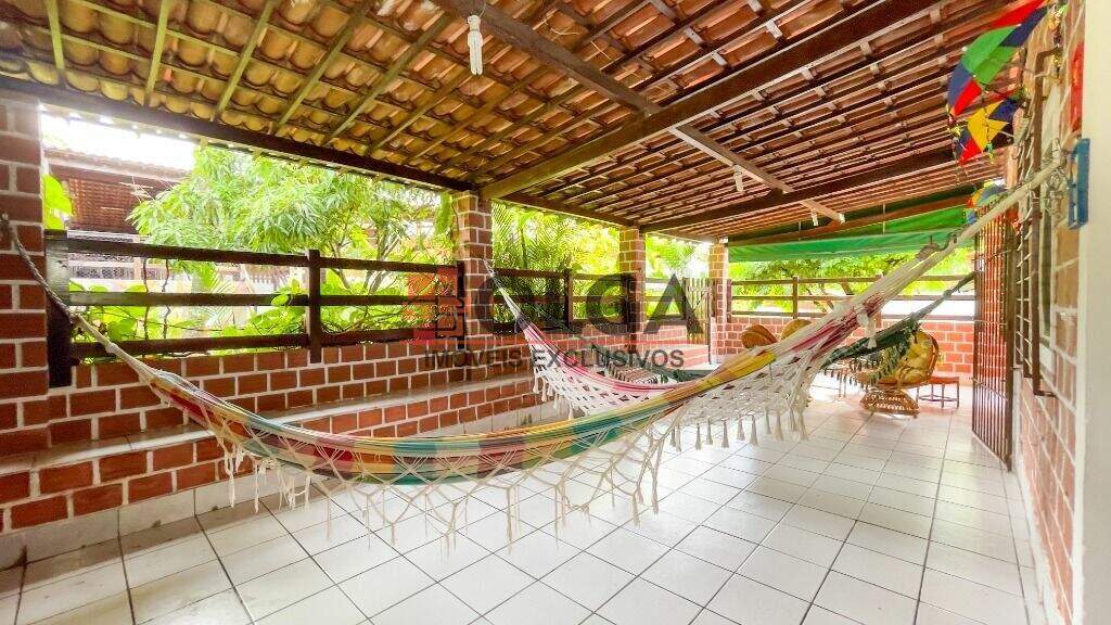 Casa à venda no bairro Santana: 