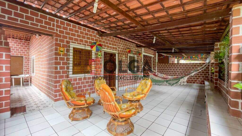 Casa à venda no bairro Santana: 