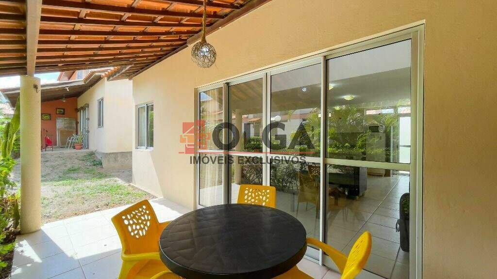 Casa à venda no bairro Insurreição: 