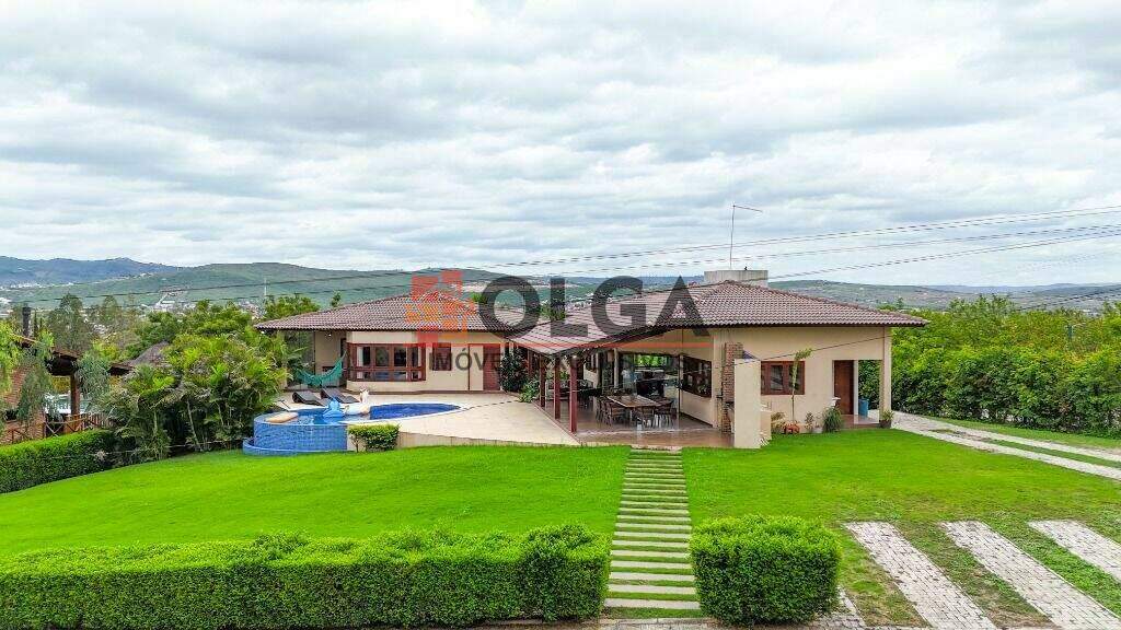 Casa à venda no bairro Santana: 