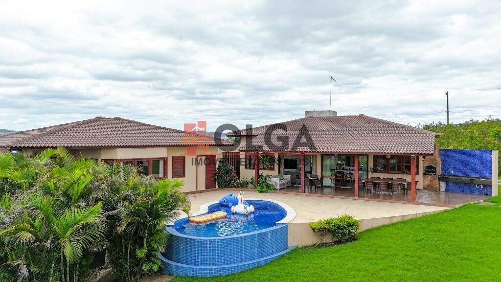 Casa à venda no bairro Santana: 