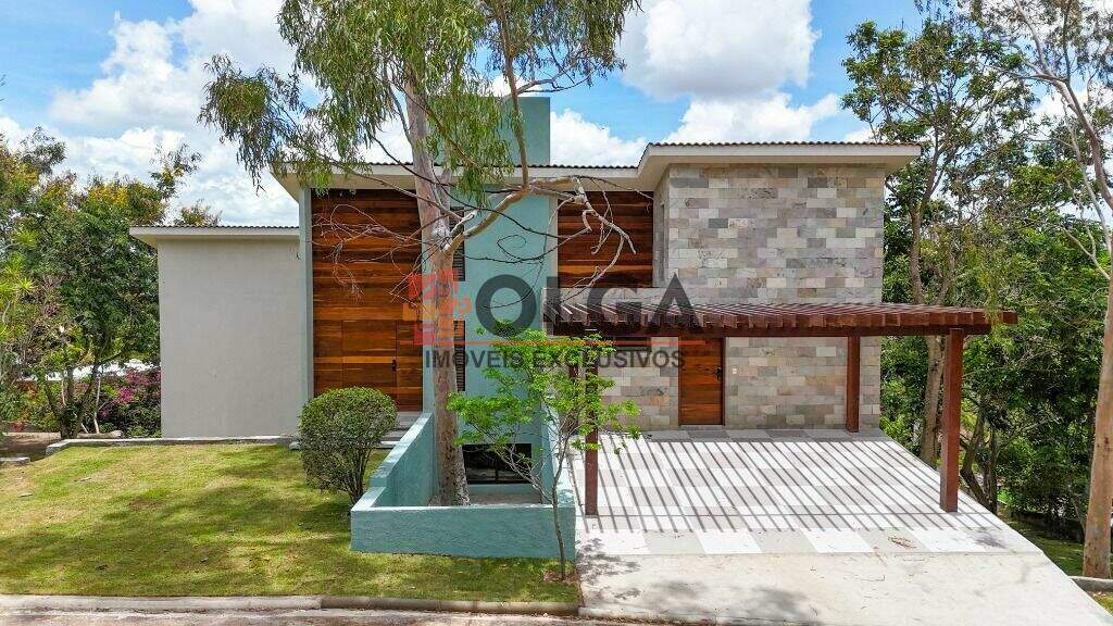 Casa à venda no bairro Insurreição: 