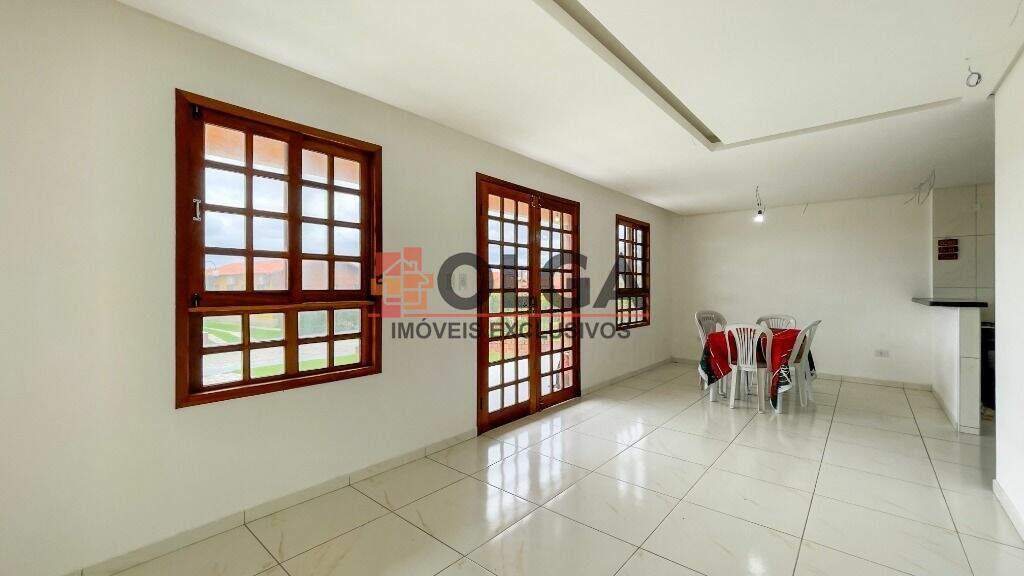 Casa à venda no bairro Novo Gravatá: 